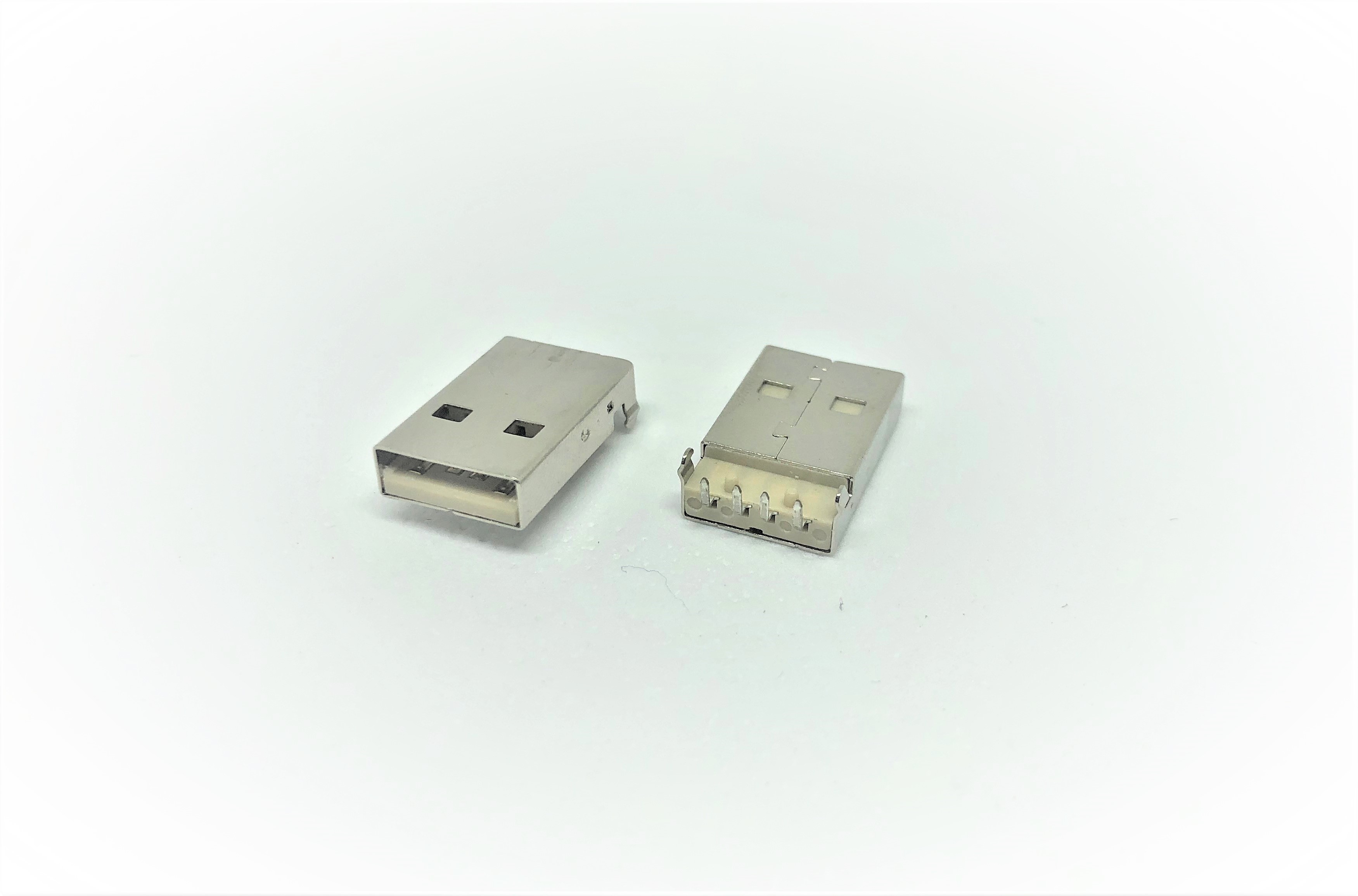 AU205-0104-531-D-A (A Type Plug, Standard)