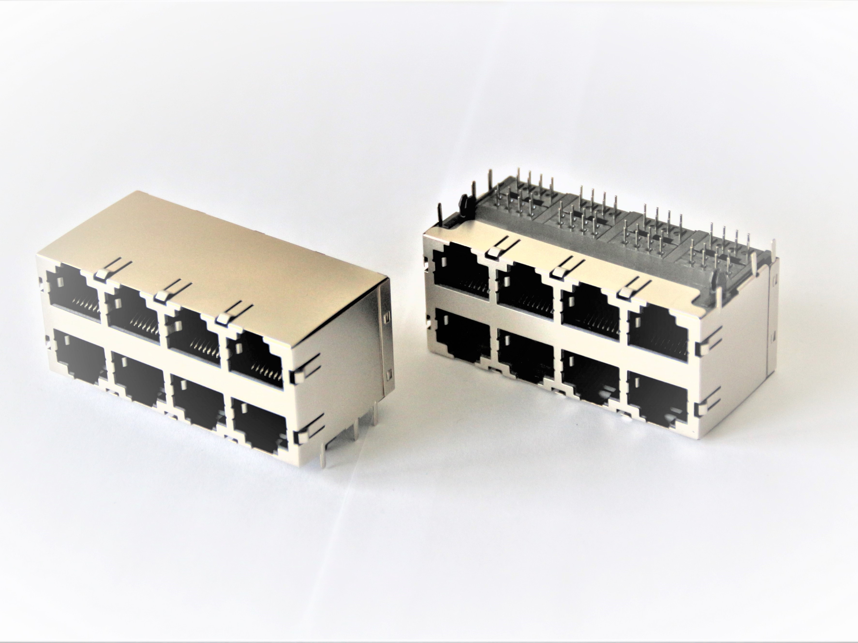 ARJ02-080808-F21-S4-A (RJ45 Side Entry, 2x4 Port) ARJ02-080808-F21-S4-A (RJ45 Side Entry, 2x4 Port)