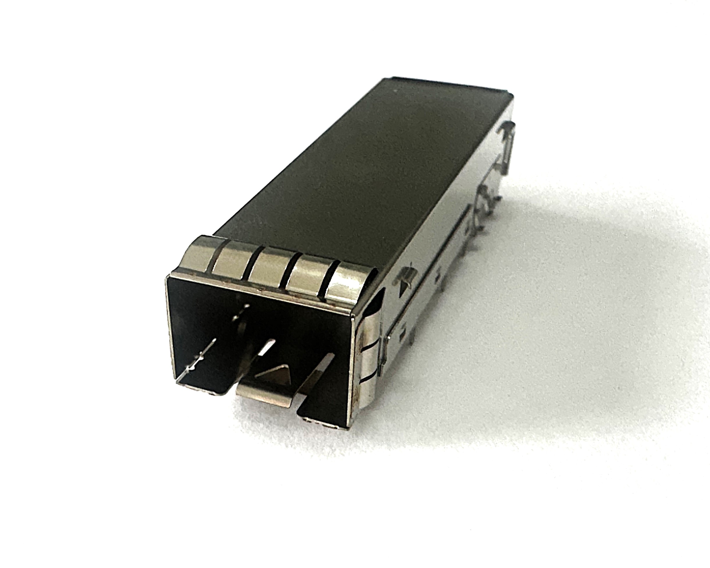 ASP04-681101YH-A-H (SFP28 1x1 Cage with side EMI Spring)