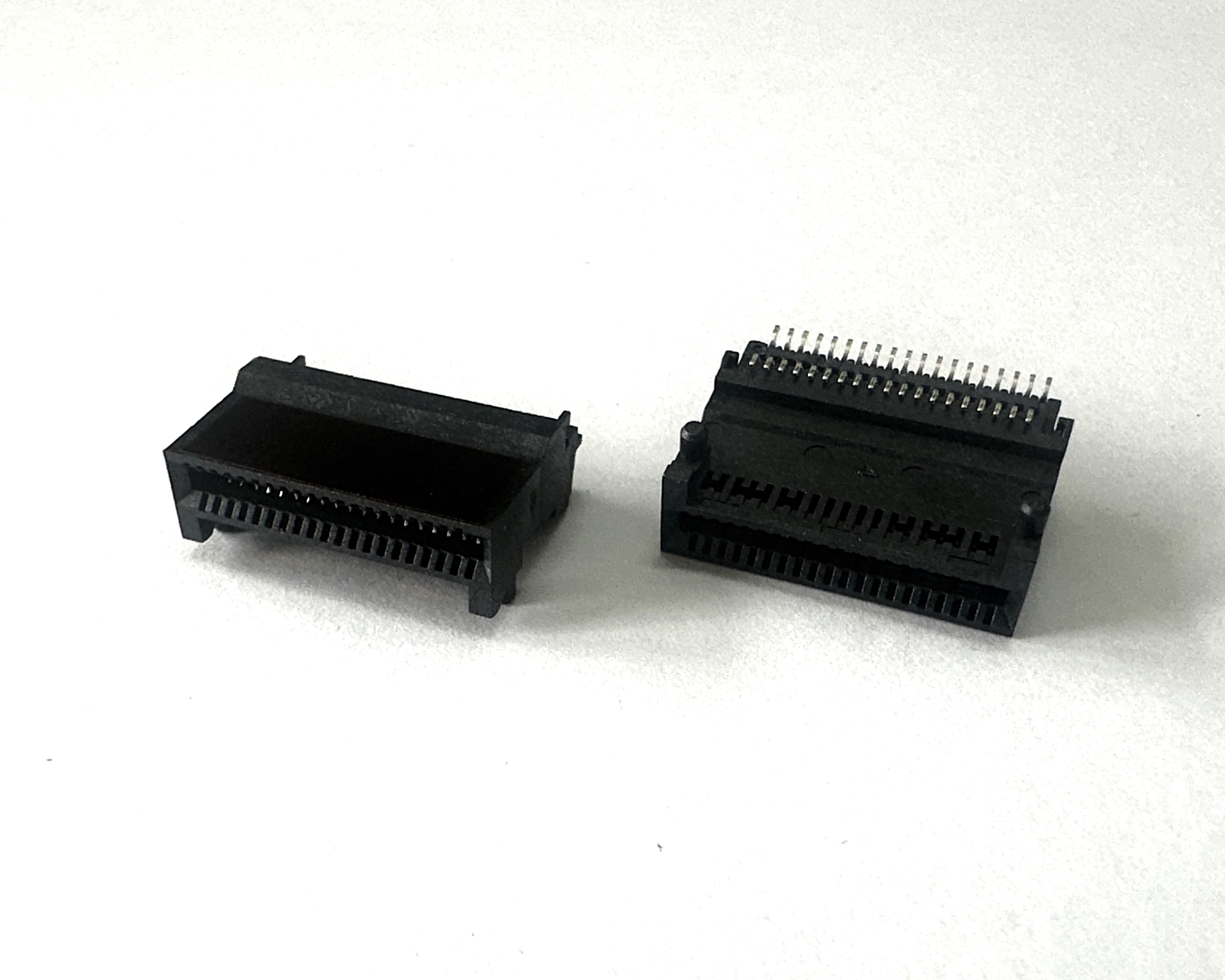ASP06-65Z38101A-H (QSFP28 Connector)